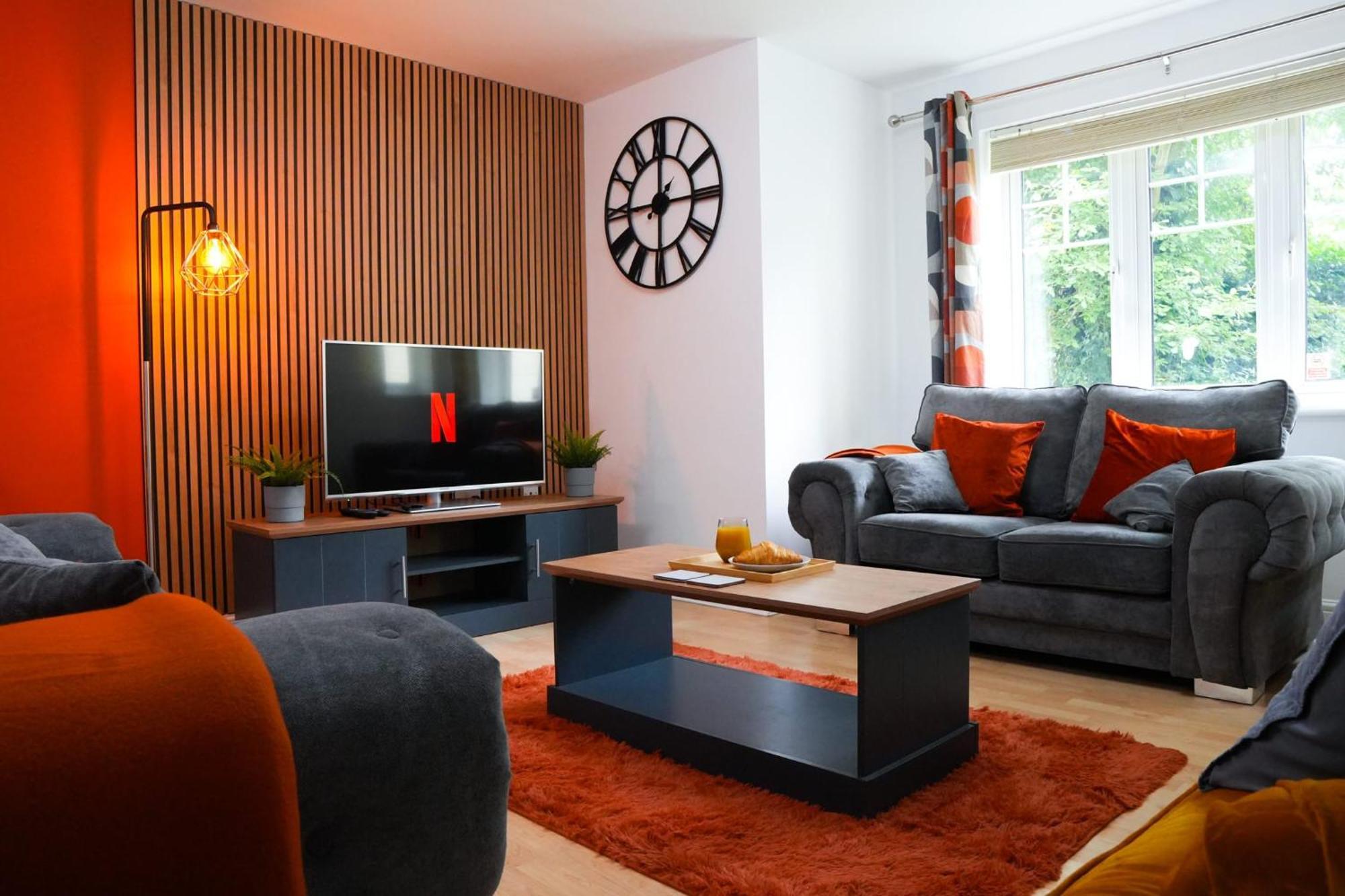 Whole 2-Bed Apartment - Contractors, Professionals, Ulez Free, Free Parking, B'Ham City 10Mins Бирмингем Экстерьер фото